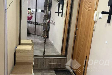 Продам 1-кімнатну квартиру, Рогань, Роганский ж/м, Код: 815720/1