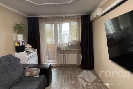 Продам 1-кімнатну квартиру, Рогань, Роганский ж/м, Код: 815720/1