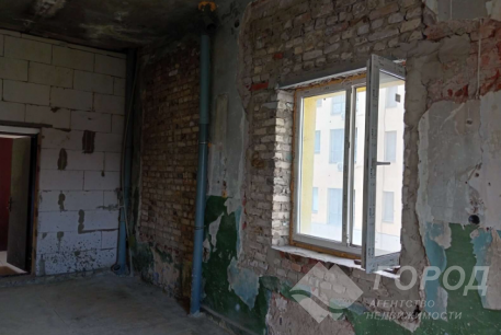 Продам 1-кімнатну квартиру в новобудові, Салтовский, Завод им. Малышева метро, Код: 815727/1