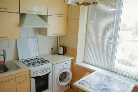 Продам 3-х кімнатну квартиру, Салтовка, 522 м/р, Код: 815728/1
