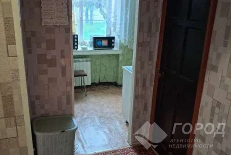 Продам 1-кімнатну квартиру, Центр, Код: 815734/1