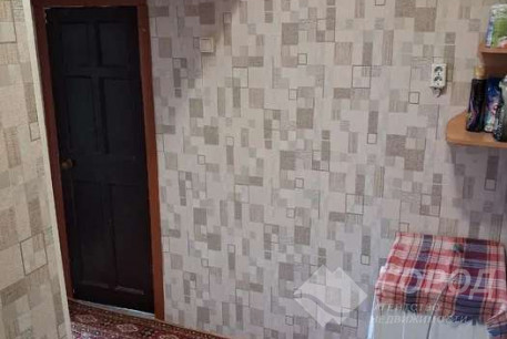 Продам 1-кімнатну квартиру, Центр, Код: 815734/1