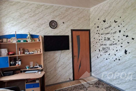 Продам 1-кімнатну квартиру, Центр, Код: 815734/1