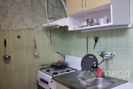 Продам 1-кімнатну квартиру, Центр, Код: 815734/1