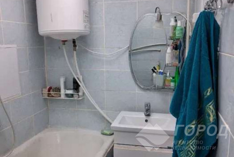 Продам 1-кімнатну квартиру, Центр, Код: 815734/1