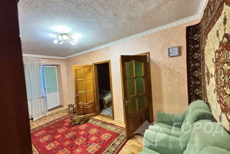 Продам 3-х кімнатну квартиру, Дергачевский р-н, Черкасская Лозовая, Код: 815742/1
