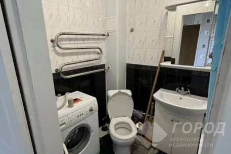 Сдам 2-х кімнатну квартиру, Рогань, Код: 815762/1