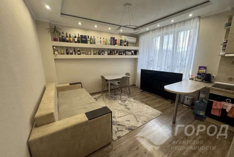 Продам 2-х кімнатну квартиру, Сосновая Горка, Научная метро, Код: 815780/1