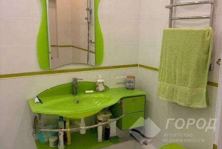 Продам 2-х кімнатну квартиру, Сосновая Горка, Научная метро, Код: 815790/1
