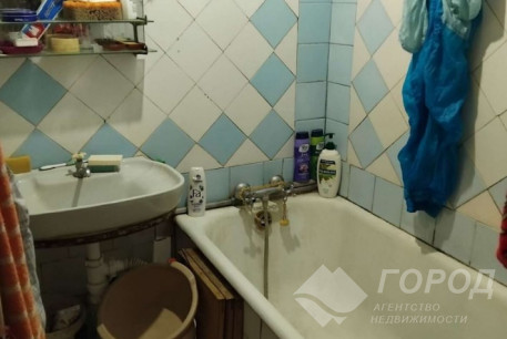Продам 2-х кімнатну квартиру, Аэропорт, Код: 815802/1