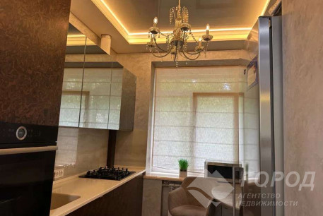 Продам 2-х кімнатну квартиру, Сосновая Горка, Научная метро, Код: 815804/1