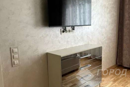 Продам 2-х кімнатну квартиру, Сосновая Горка, Научная метро, Код: 815804/1