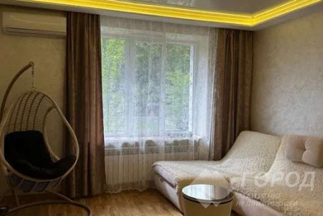 Продам 2-х кімнатну квартиру, Сосновая Горка, Научная метро, Код: 815804/1