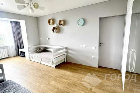Продам 2-х кімнатну квартиру в новобудові, Песочин, Мобиль, Код: 815820/1