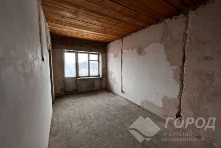 Продам 1-кімнатну квартиру, Рогань, Код: 815827/1