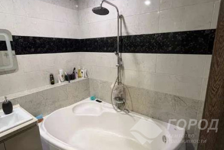 Продам 2-х кімнатну квартиру, Бавария, Код: 815866/1