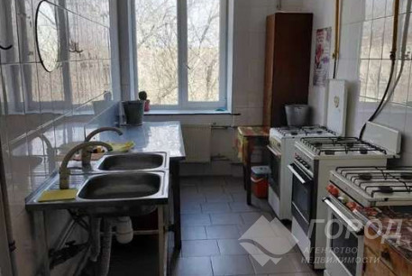Продам гостинку, ХТЗ, Код: 815887/1