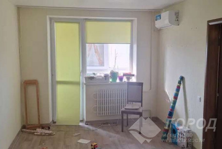 Продам 4-х кімнатну квартиру, Северная Салтовка, Код: 815896/1