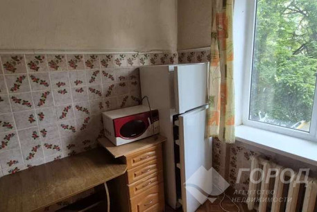 Продам 2-х кімнатну квартиру, Сосновая Горка, Научная метро, Код: 815897/1