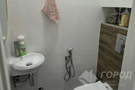 Сдам 3-х кімнатну квартиру в новобудові, ХТЗ, ХТЗ метро, Код: 815940/1