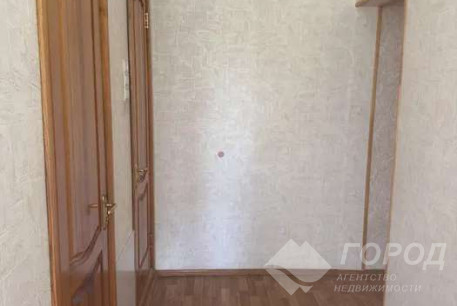 Продам 2-х кімнатну квартиру, Рогань, Код: 815947/1