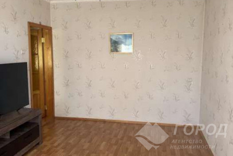 Продам 2-х кімнатну квартиру, Рогань, Код: 815947/1
