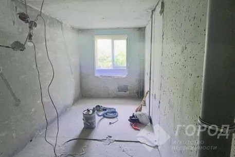 Продам 1-кімнатну квартиру, Рогань, Роганский ж/м, Код: 815961/1