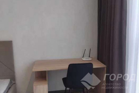 Сдам 1-кімнатну квартиру, Центр, Код: 815968/1