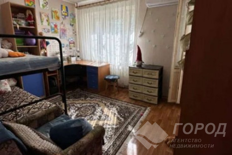 Продам 5-и кімнатну квартиру, Гагарина проспект, Метростроителей метро, Код: 815973/1