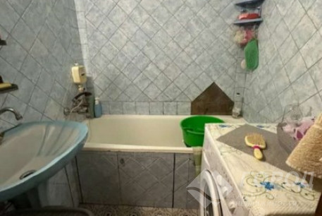 Продам 5-и кімнатну квартиру, Гагарина проспект, Метростроителей метро, Код: 815973/1