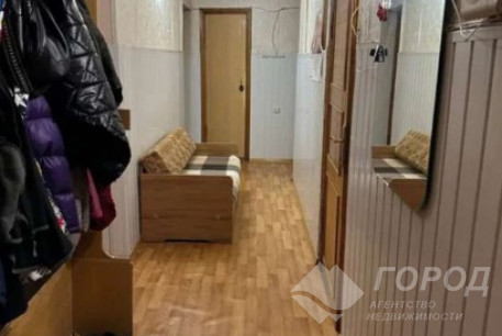 Продам 5-и кімнатну квартиру, Гагарина проспект, Метростроителей метро, Код: 815973/1