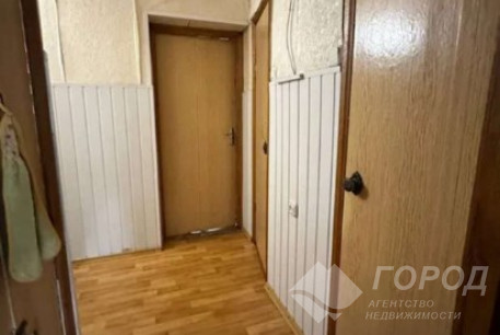 Продам 5-и кімнатну квартиру, Гагарина проспект, Метростроителей метро, Код: 815973/1