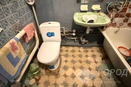 Продам 2-х кімнатну квартиру, Залютино, Код: 815981/1