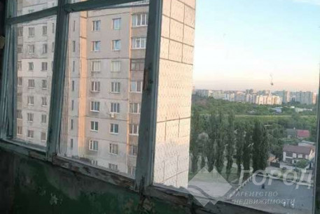 Продам 2-х кімнатну квартиру, Рогань, Восточный, Код: 816025/1