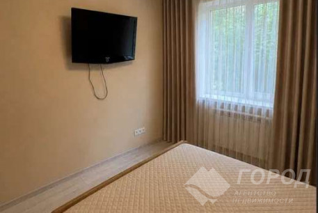 Продам 2-х кімнатну квартиру, Гагарина проспект, Спортивная метро, Код: 816041/1