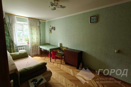 Продам 2-х кімнатну квартиру, ХТЗ, ХТЗ метро, Код: 816121/1