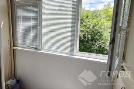 Продам 2-х кімнатну квартиру, ХТЗ, ХТЗ метро, Код: 816121/1