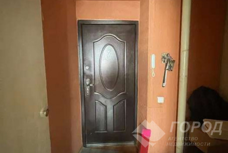 Продам 2-х кімнатну квартиру, Центр, Код: 816122/1