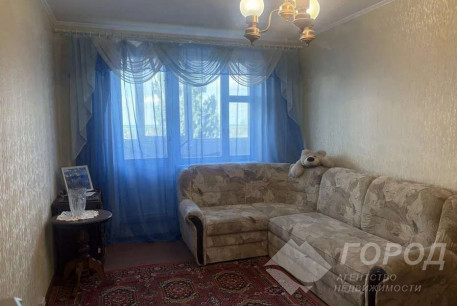 Продам 3-х кімнатну квартиру, Рогань, Горизонт, Код: 816153/1