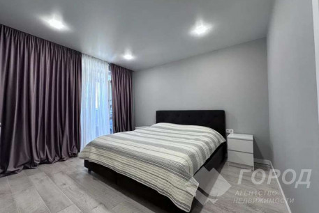 Продам 2-х кімнатну квартиру, Гагарина проспект, Конный рынок, Код: 816206/1