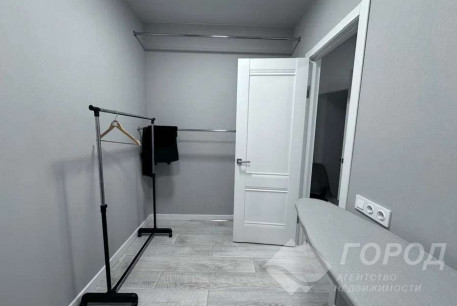Продам 2-х кімнатну квартиру, Гагарина проспект, Конный рынок, Код: 816206/1