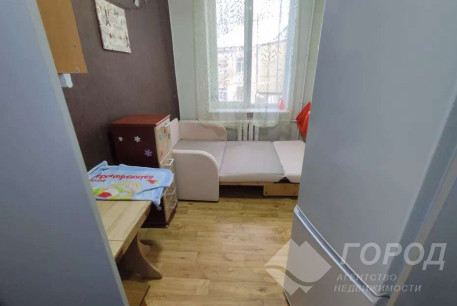 Сдам гостинку, ХТЗ, ХТЗ метро, Код: 816215/1