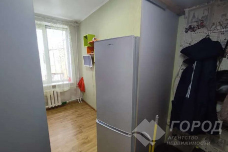 Сдам гостинку, ХТЗ, ХТЗ метро, Код: 816215/1