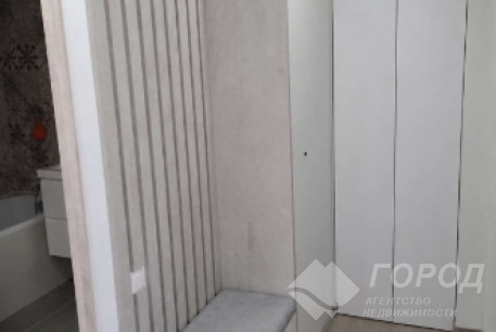 Продам 2-х кімнатну квартиру, Гагарина проспект, Метростроителей метро, Код: 816217/1