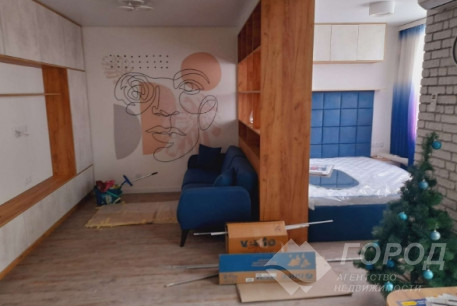 Продам 1-кімнатну квартиру, ХТЗ, ХТЗ метро, Код: 816226/1