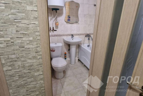 Продам 1-кімнатну квартиру, Журавлевка, Киевская метро, Код: 816231/1