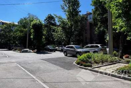 Продам 4-х кімнатну квартиру, Центр, Сумской рынок, Код: 816236/1
