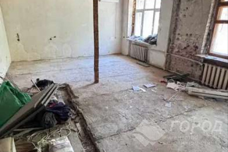 Продам 4-х кімнатну квартиру, Центр, Сумской рынок, Код: 816236/1