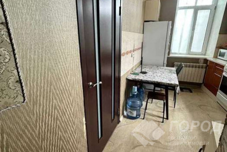 Продам 2-х кімнатну квартиру, Центральный рынок, Центральный Рынок метро, Код: 816252/1