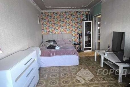 Продам 2-х кімнатну квартиру, Рогань, Роганский ж/м, Код: 816265/1